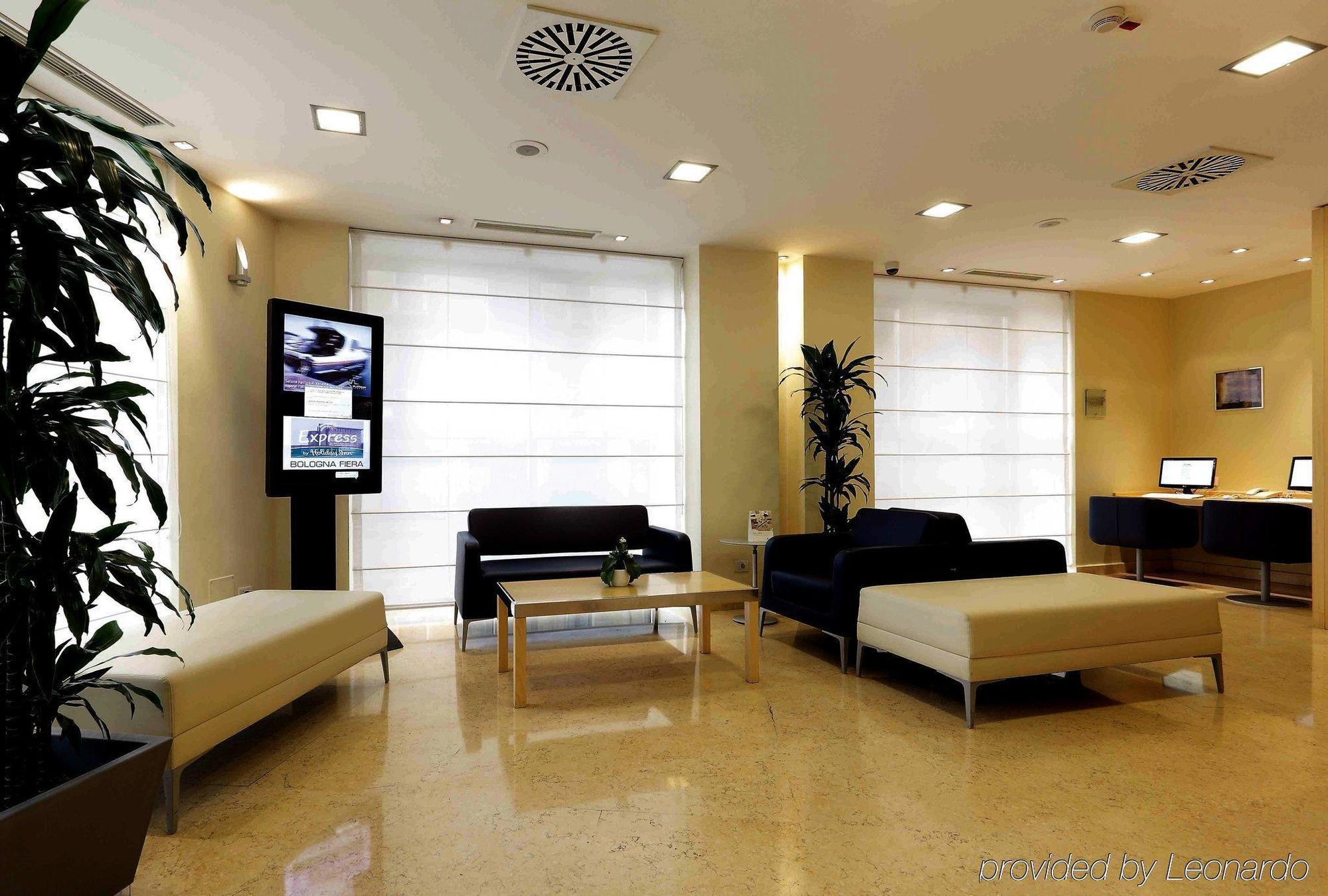 Holiday Inn Milan Garibaldi Station By Ihg מראה חיצוני תמונה