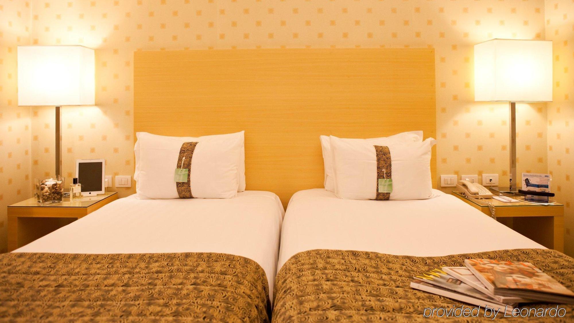 Holiday Inn Milan Garibaldi Station By Ihg מראה חיצוני תמונה